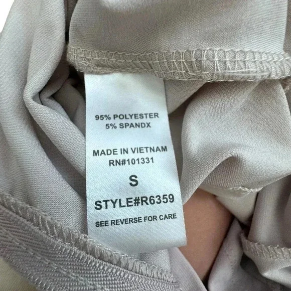 Nude Women’s Romper with open Chest and Back. Small - Picture 11 of 12